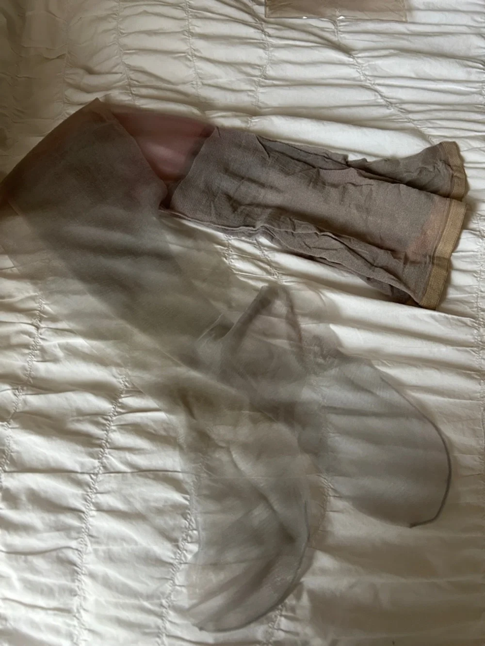 Dior Sheer Tights in Light Gray - Picture 3 of 3